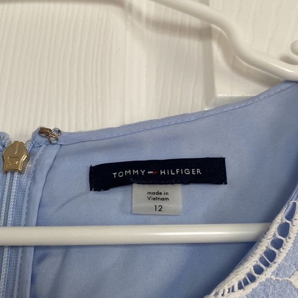 Tommy Hilfigure | Blue Lace Shift Dress Size 12 - Picture 2 of 7